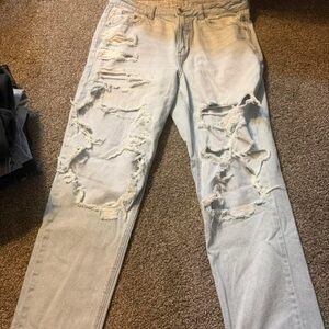 American Eagle Outfitters Light Blue Distressed Boyfriend Jeans